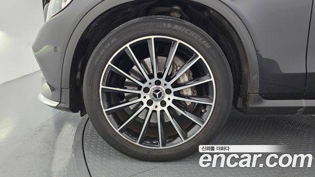 Mercedes-Benz GLC-Class 2019 — photo 5
