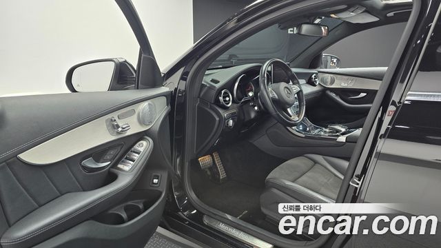 Mercedes-Benz GLC-Class 2019 — photo 10