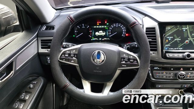 KG Mobility Rexton 2018 — photo 13