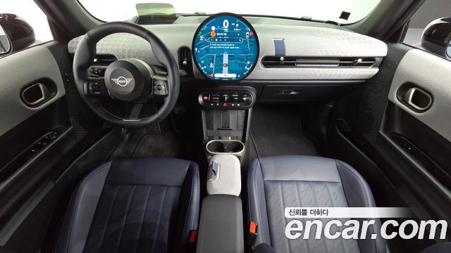 Mini Cooper Convertible 2025 — photo 7