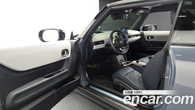 Mini Cooper Convertible 2025 — photo 11