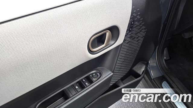 Mini Cooper Convertible 2025 — photo 20
