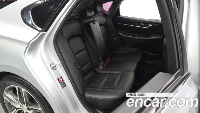 Hyundai Grandeur 2018 — photo 12