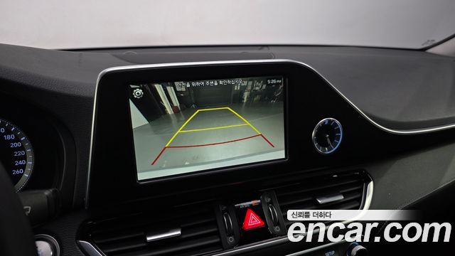 Hyundai Grandeur 2018 — photo 16