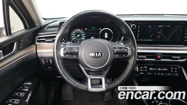 Kia K5 2020 — photo 18