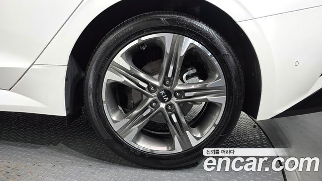 Kia K5 2020 — photo 7