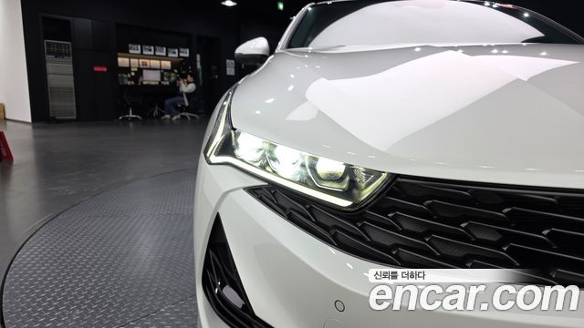 Kia K5 2020 — photo 8