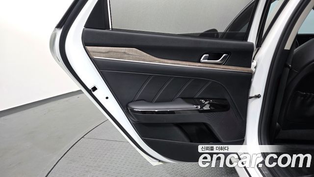 Kia K5 2020 — photo 15