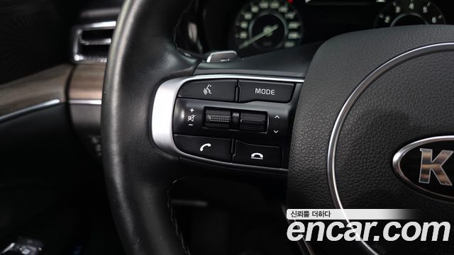 Kia K5 2020 — photo 29
