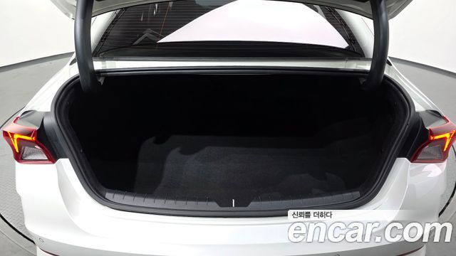 Kia K5 2020 — photo 33