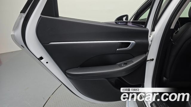 Hyundai Sonata 2020 — photo 15
