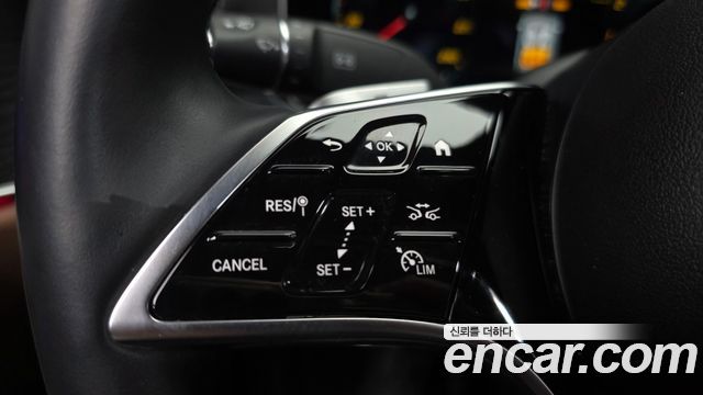 Mercedes-Benz E-Class 2023 — photo 30