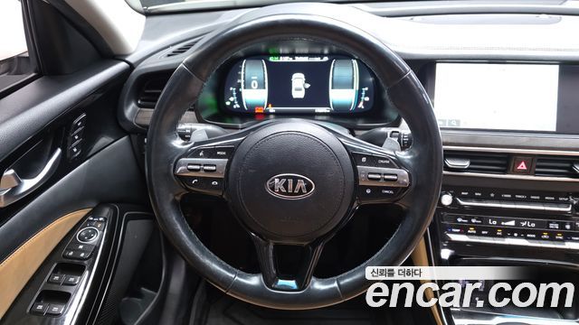 Kia K7 2020 — photo 13