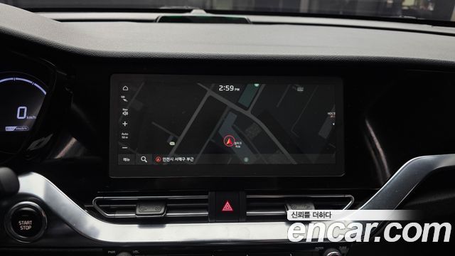Kia Niro 2023 — photo 20