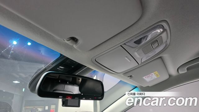 Kia Niro 2023 — photo 25