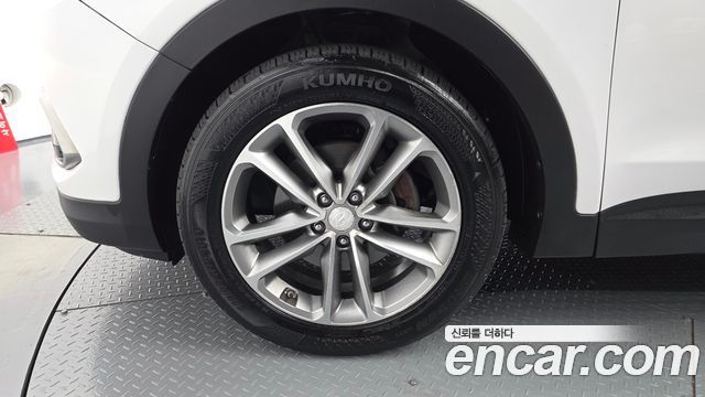 Hyundai Santafe 2016 — photo 5