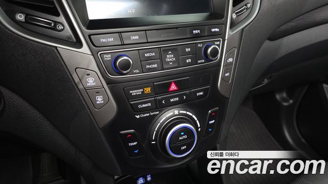 Hyundai Santafe 2016 — photo 17