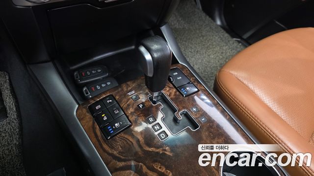 Kia Mohave 2017 — photo 12