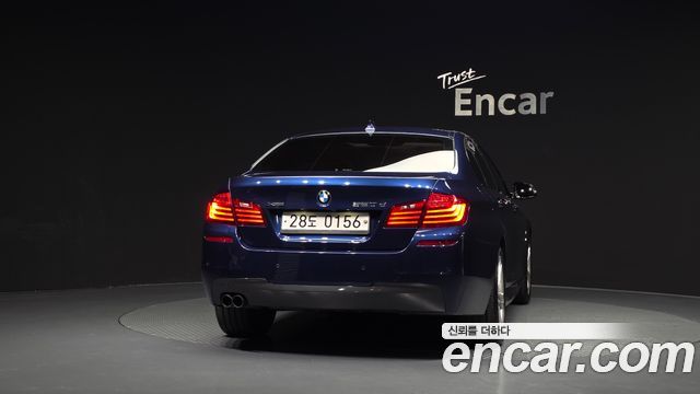 BMW 5-Series 2016 — photo 4