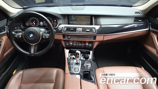 BMW 5-Series 2016 — photo 7