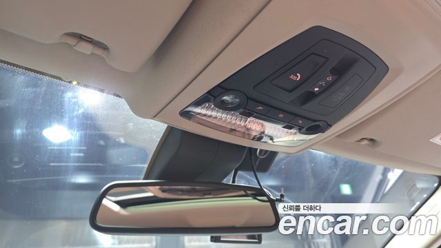 BMW 5-Series 2016 — photo 17