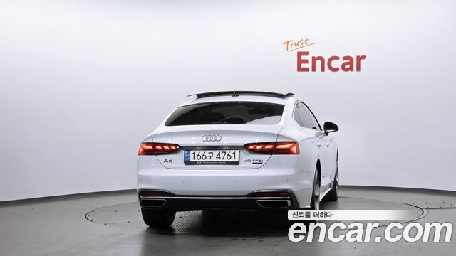 Audi A5 2021 — photo 4
