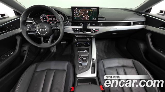 Audi A5 2021 — photo 10