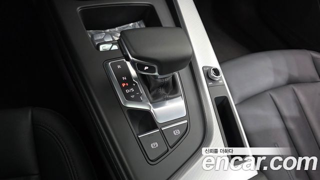 Audi A5 2021 — photo 12
