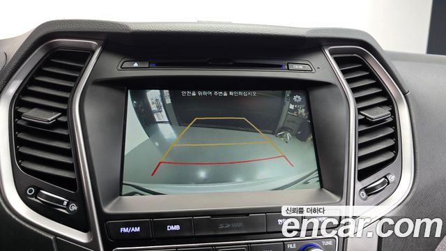 Hyundai Santafe 2018 — photo 14