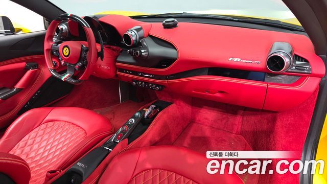 Ferrari F8 2022 — photo 7