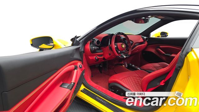 Ferrari F8 2022 — photo 10