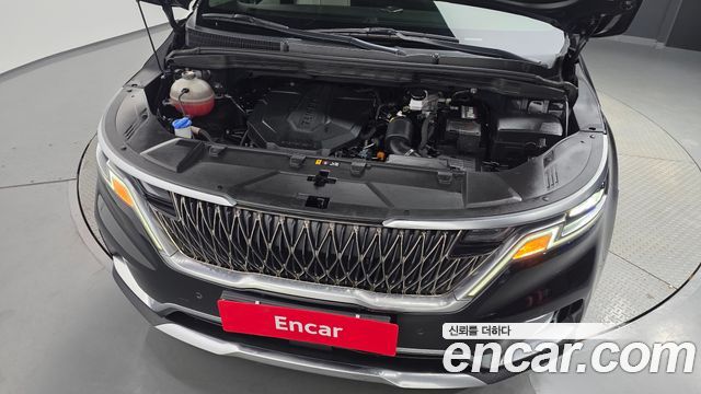 Kia Canival 2021 — photo 6