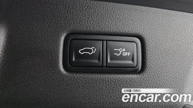 Kia Canival 2021 — photo 23