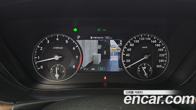 Genesis G90 2019 — photo 8