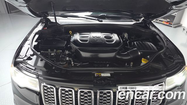 Jeep Cherokee 2019 — photo 6