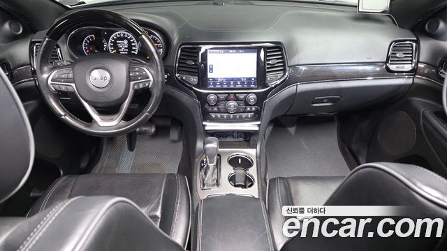 Jeep Cherokee 2019 — photo 10