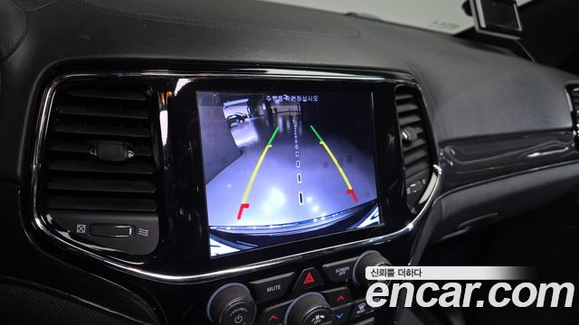 Jeep Cherokee 2019 — photo 20
