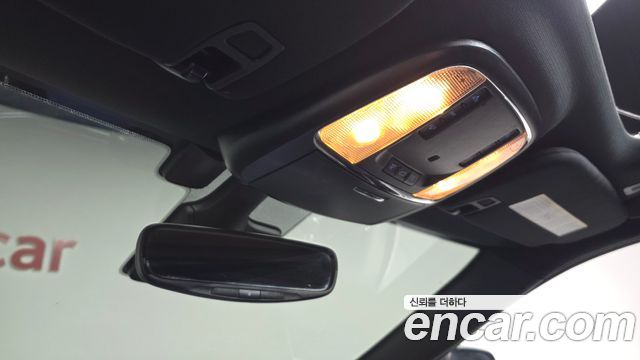 Jeep Cherokee 2019 — photo 23