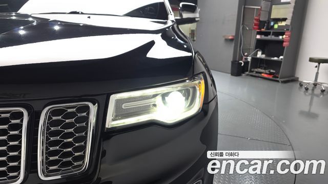 Jeep Cherokee 2019 — photo 8