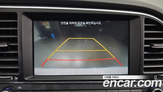 Hyundai AVANTE 2018 — photo 21