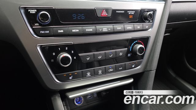 Hyundai Sonata 2017 — photo 17