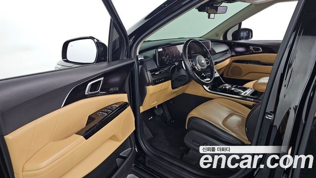 Kia Canival 2021 — photo 13