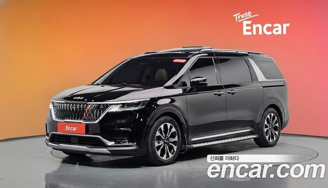 Kia Canival 2021 — photo 1