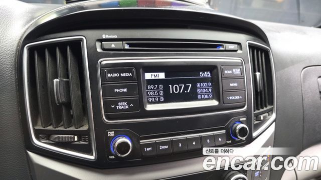 Hyundai Starex 2016 — photo 22