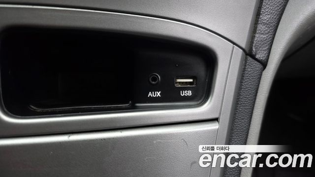 Hyundai Starex 2016 — photo 31