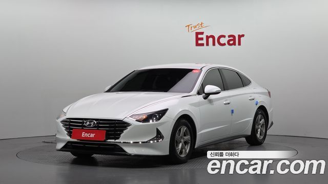 Hyundai Sonata 2022 — photo 1