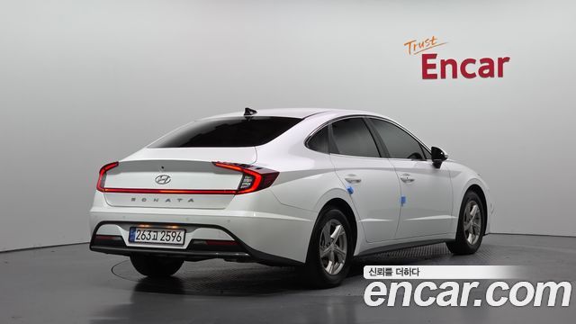Hyundai Sonata 2022 — photo 2