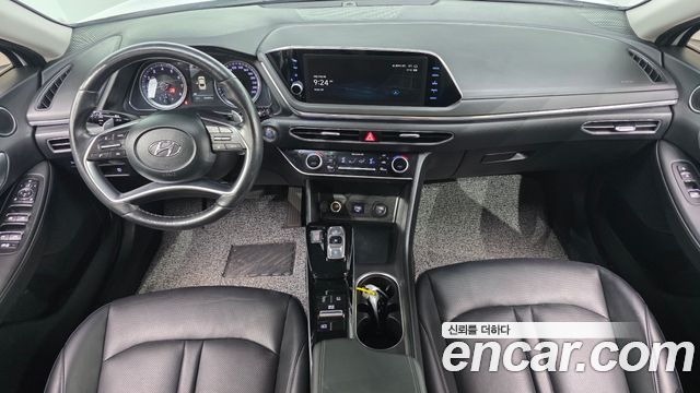 Hyundai Sonata 2022 — photo 7