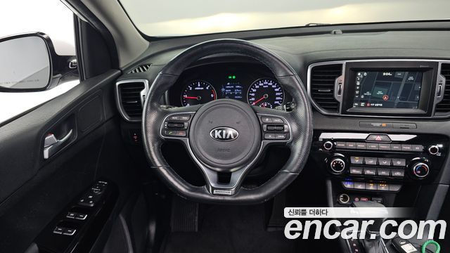 Kia Sportage 2016 — photo 18
