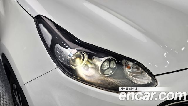 Kia Sportage 2016 — photo 8